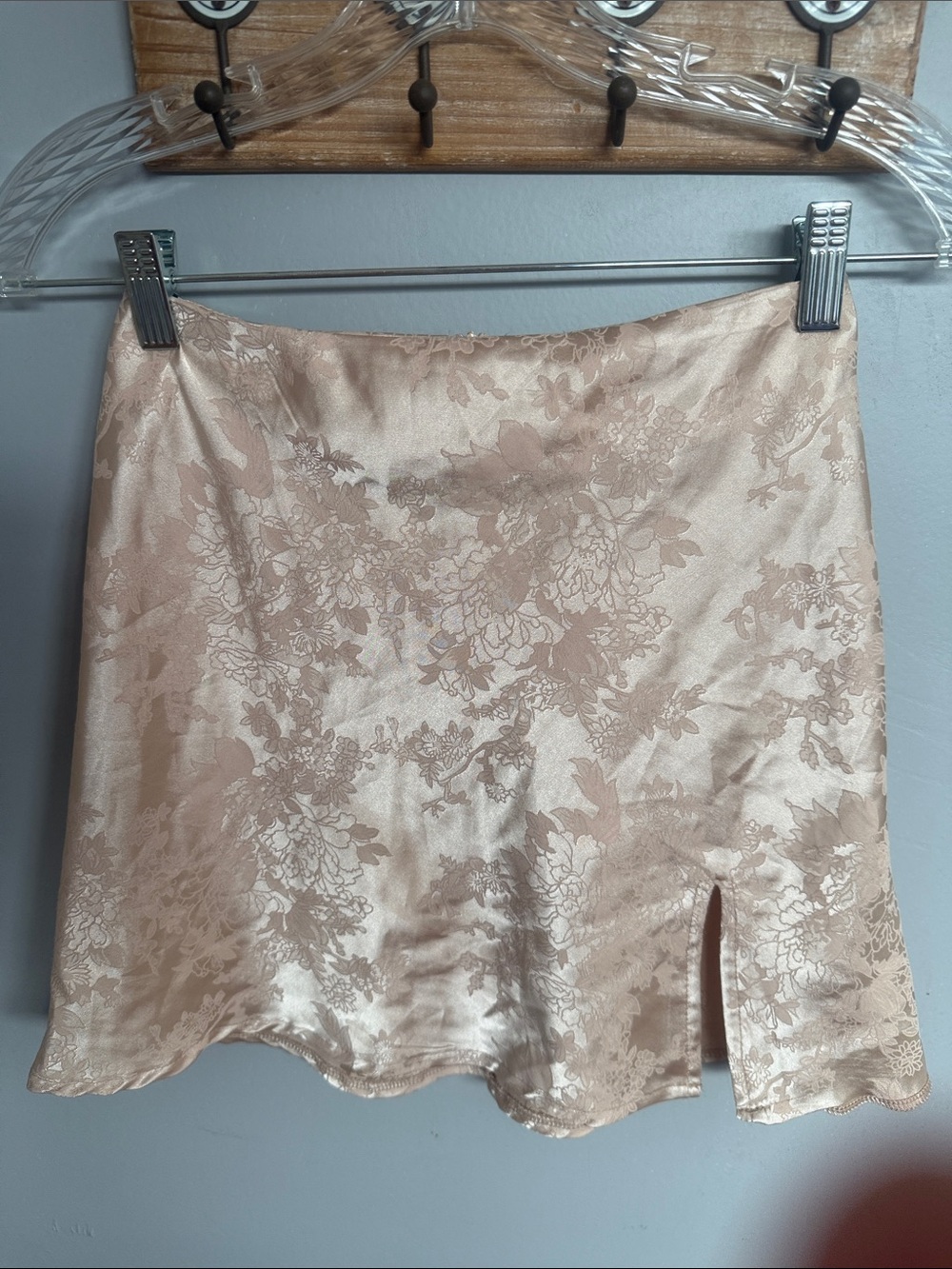 Princess Polly Champagne Floral Jacquard Satin Mini Skirt, Size 2